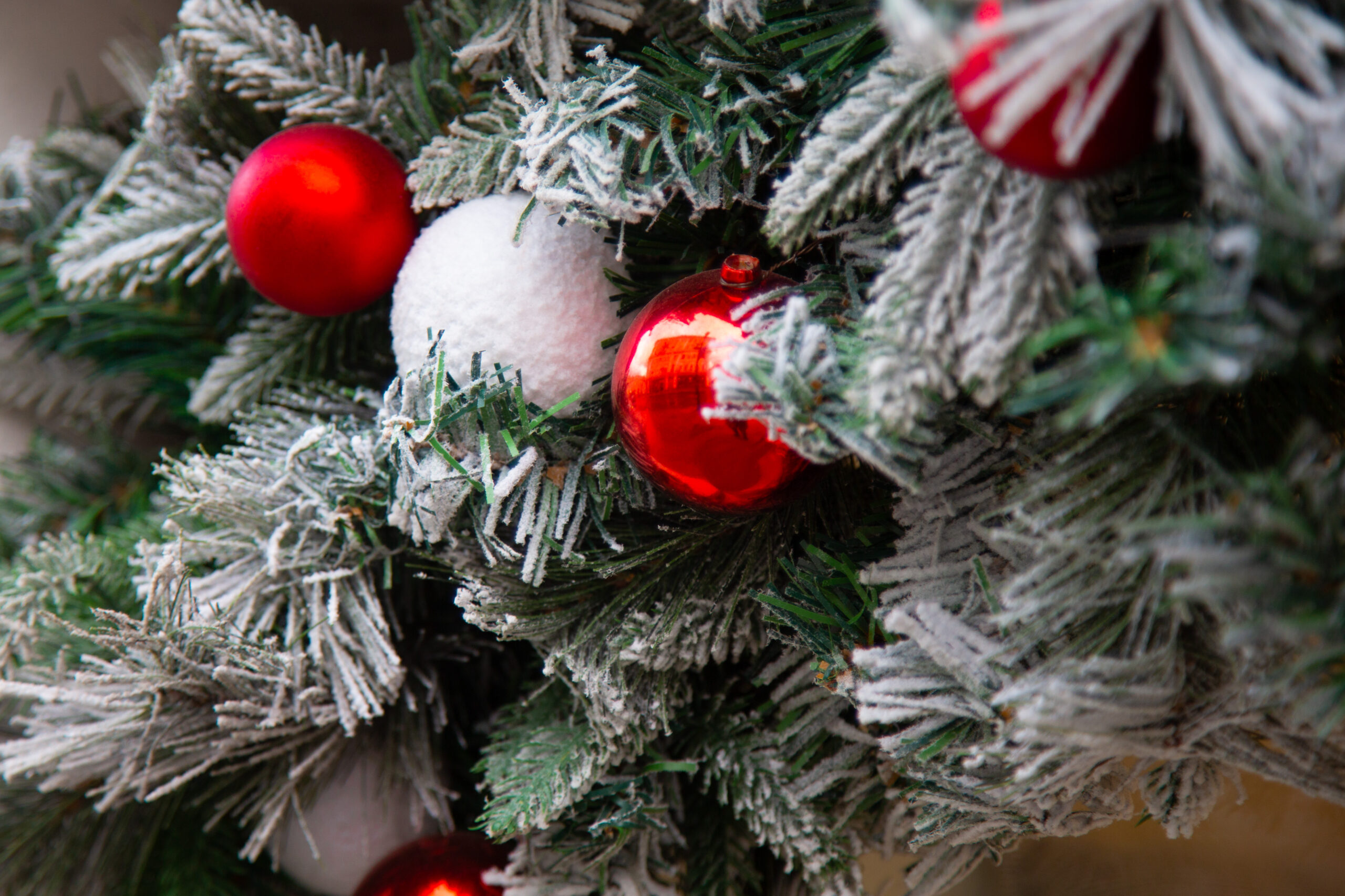 Глава Минстроя Ирек Файзуллин исполнил заветное желание девочки из Херсона