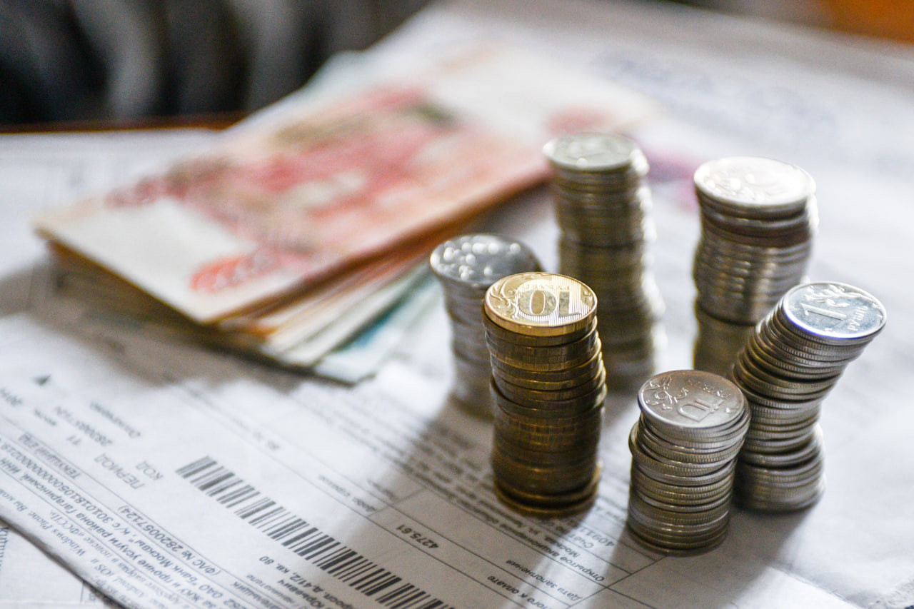 Тарифы ЖКХ вырастут на 5,4% с 1 июля — что еще изменится в платежках